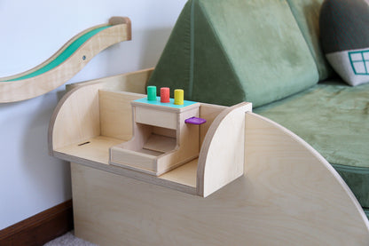 The Shelf on the Frame for the play couch.